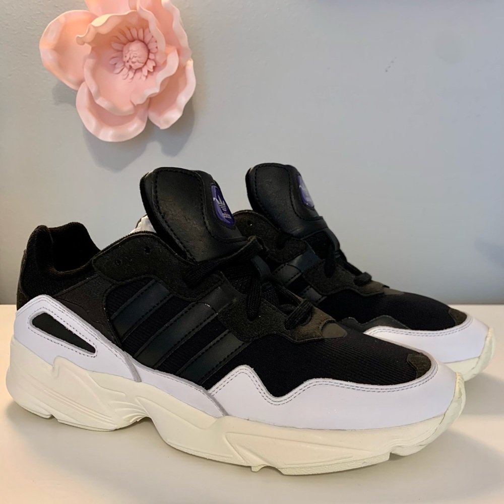 Adidas Young 96- NWT